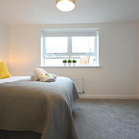 Апартаменты Luxury 4 Bed House With Gated Parking In The Heart Of Birmingham! Экстерьер фото
